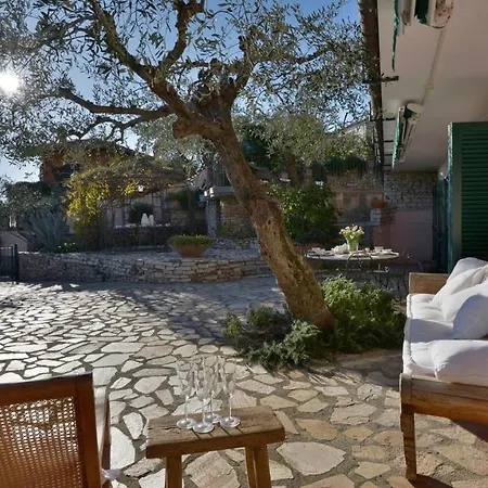 Villa Cabinda 10 *