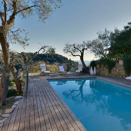 Villa Cabinda 10 *